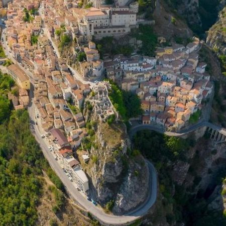 Casetta Nel Borgo Pianello Con Vista Panoramica Muro Lucano Екстериор снимка