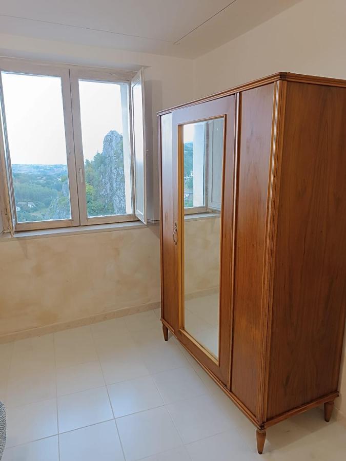 Casetta Nel Borgo Pianello Con Vista Panoramica Muro Lucano Екстериор снимка